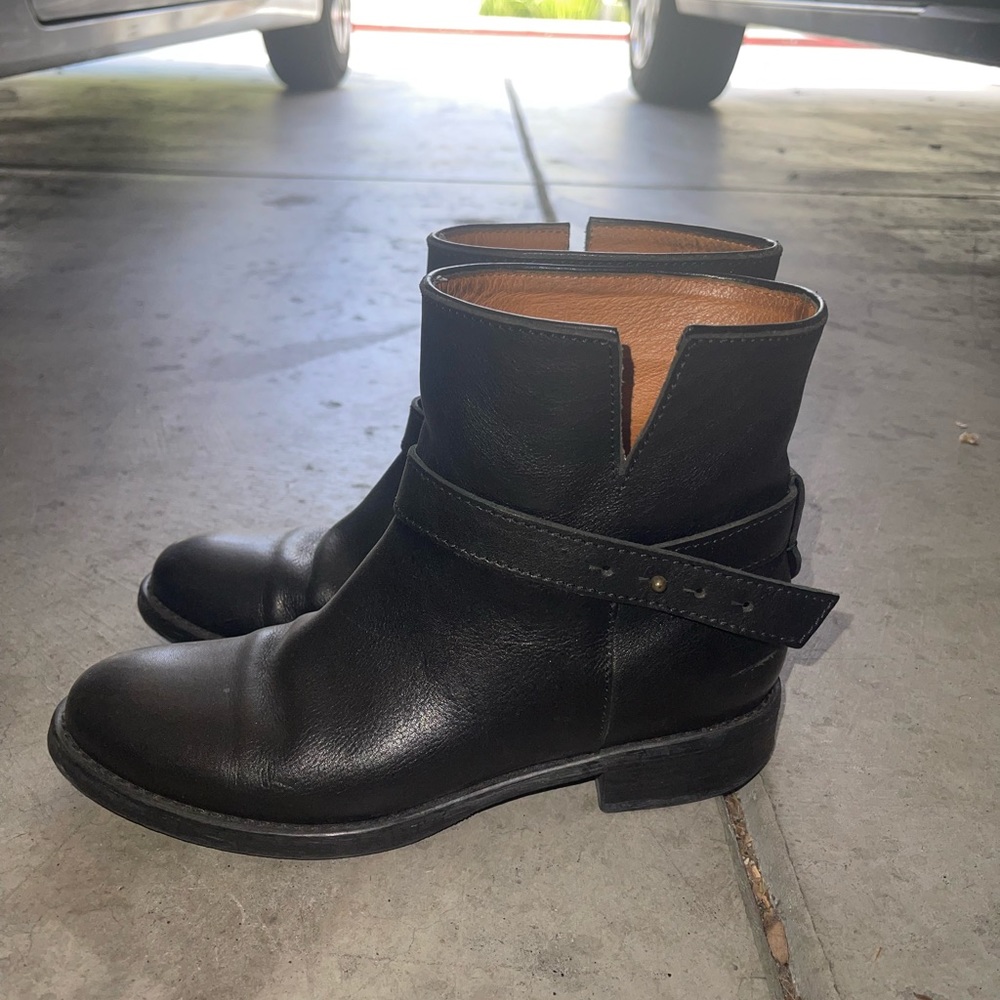 Madewell Black Leather Moto Boots